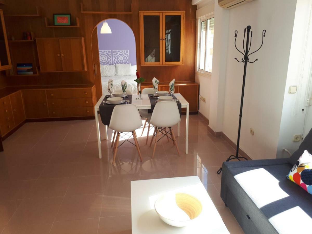 La Casa De Blanca. Coqueto Piso Centrico Y Cerca De Todo Lägenhet Almería Exteriör bild